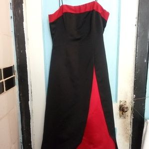RED AND BLACK HOMECOMINGDRESS